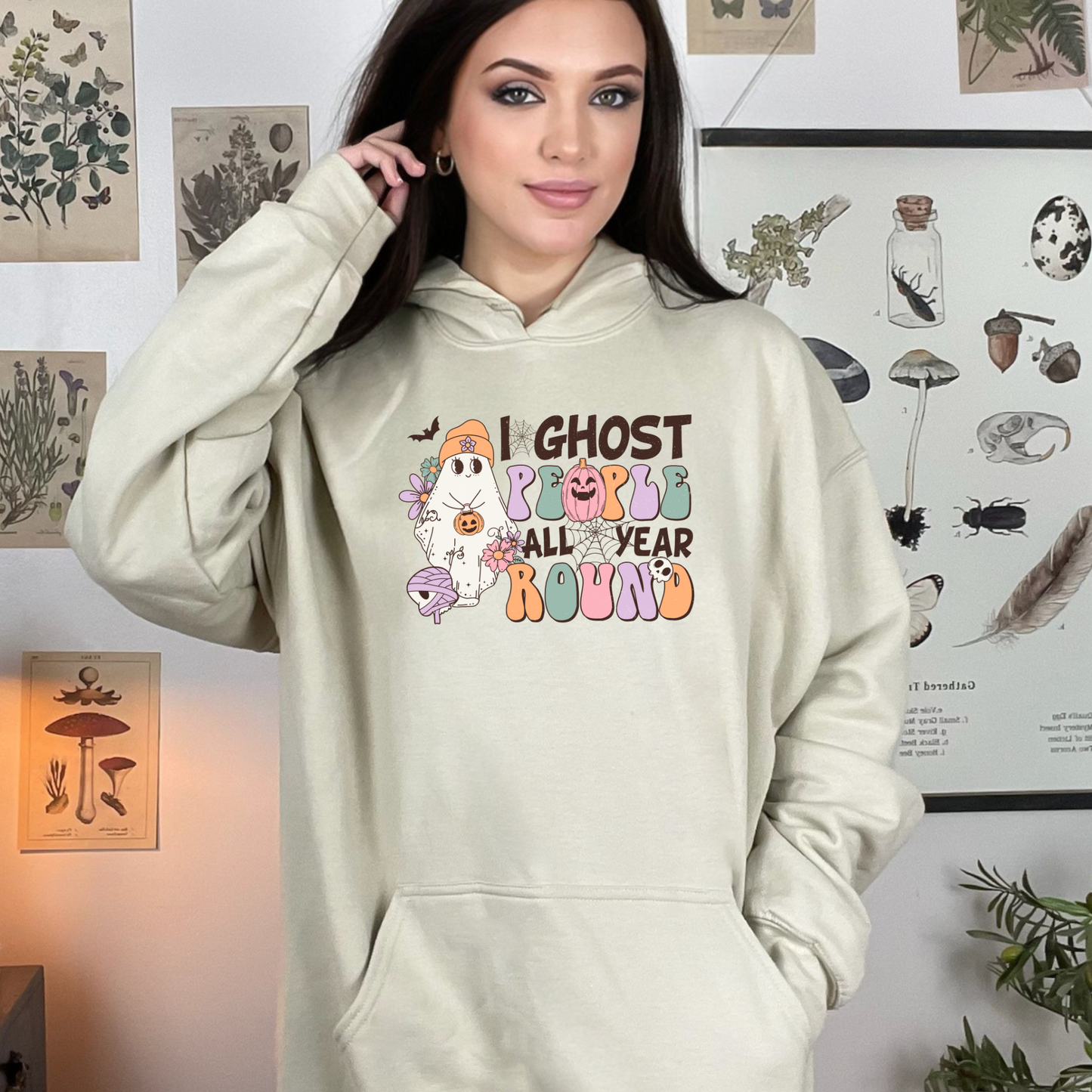 I Ghost People All Year Round Halloween Unisex Heavy Blend™ Hooded Sweatshirt
